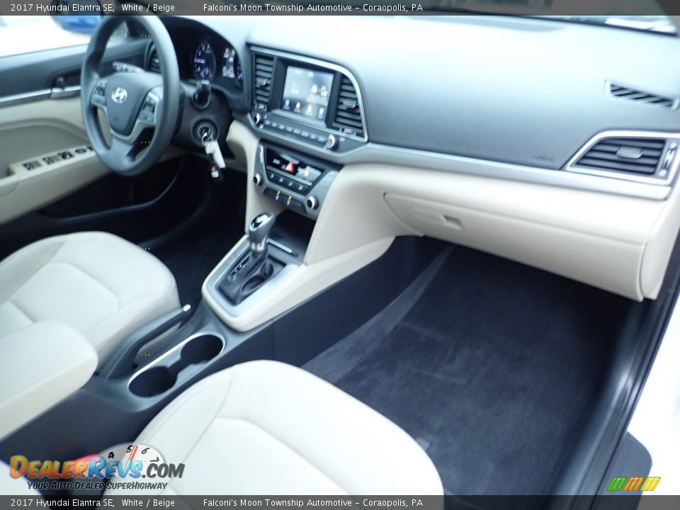 2017 Hyundai Elantra SE White / Beige Photo #11