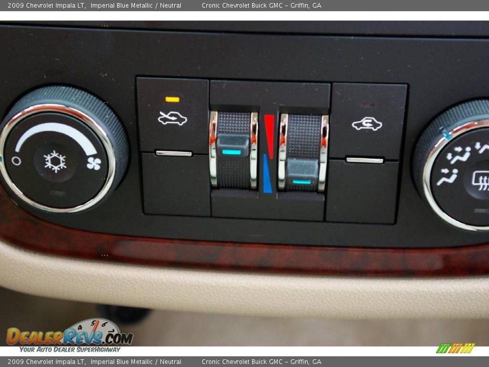 2009 Chevrolet Impala LT Imperial Blue Metallic / Neutral Photo #23