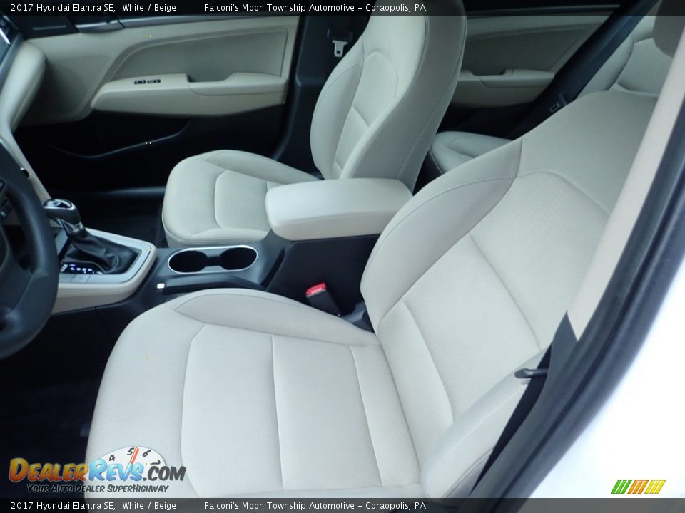 2017 Hyundai Elantra SE White / Beige Photo #15