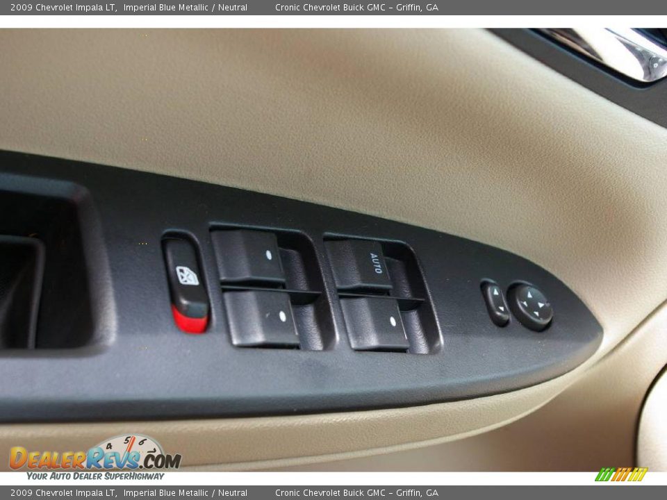 2009 Chevrolet Impala LT Imperial Blue Metallic / Neutral Photo #25