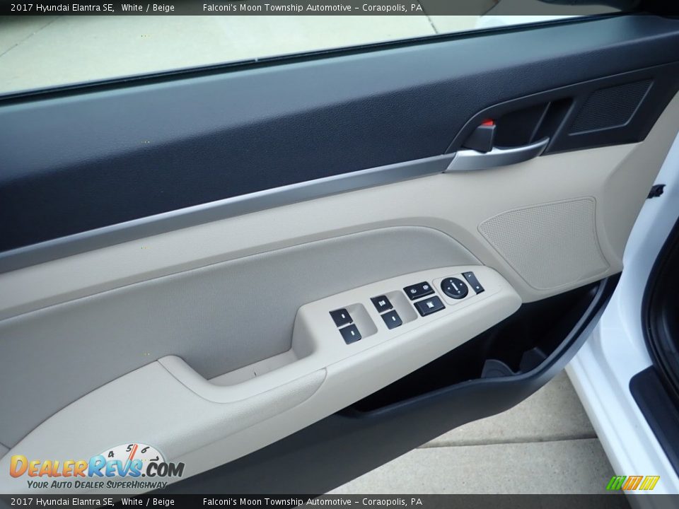 2017 Hyundai Elantra SE White / Beige Photo #19