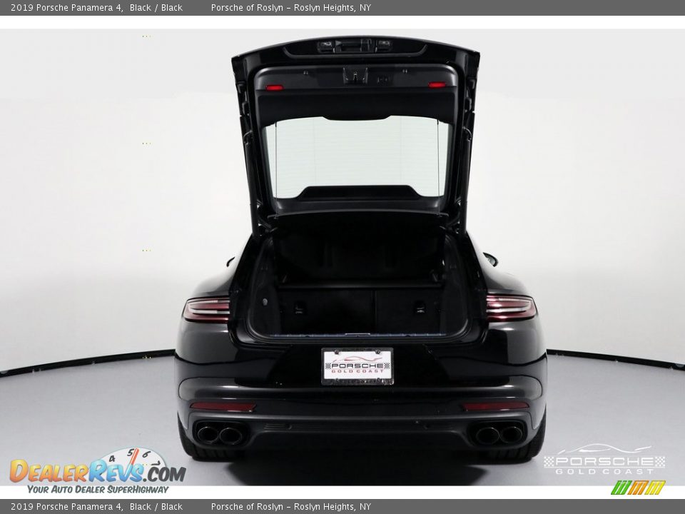 2019 Porsche Panamera 4 Black / Black Photo #7