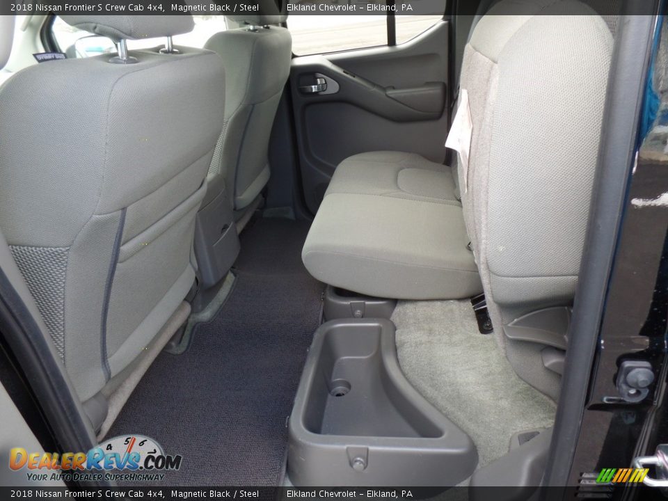 2018 Nissan Frontier S Crew Cab 4x4 Magnetic Black / Steel Photo #30