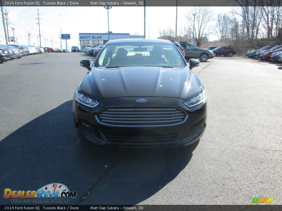 2014 Ford Fusion SE Tuxedo Black / Dune Photo #3