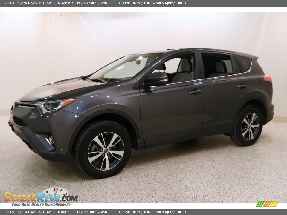 2018 Toyota RAV4 XLE AWD Magnetic Gray Metallic / Ash Photo #3