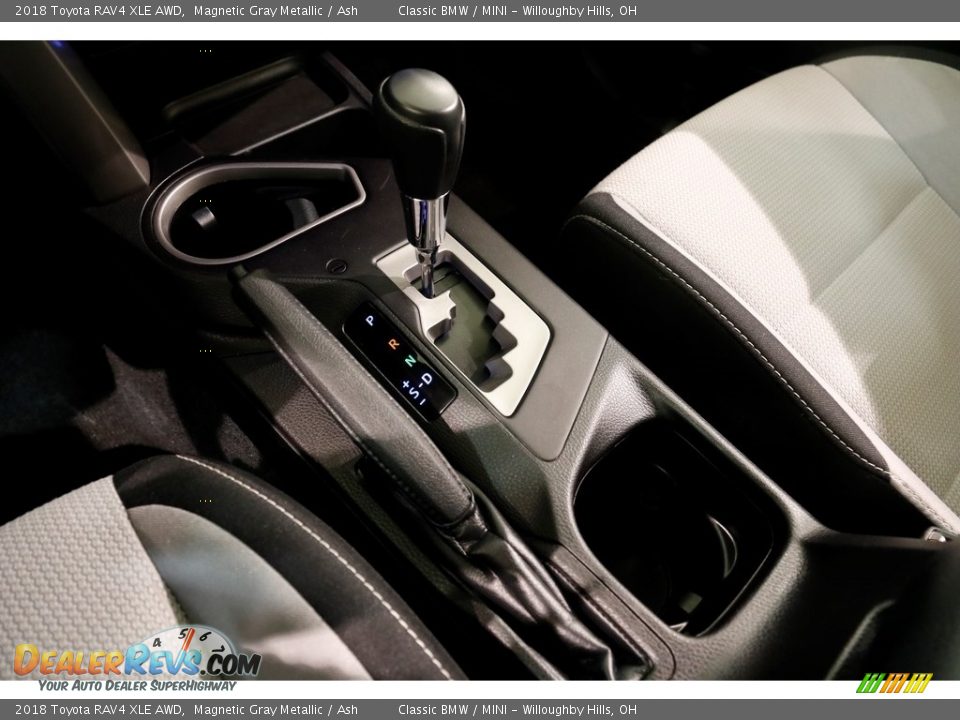 2018 Toyota RAV4 XLE AWD Magnetic Gray Metallic / Ash Photo #14
