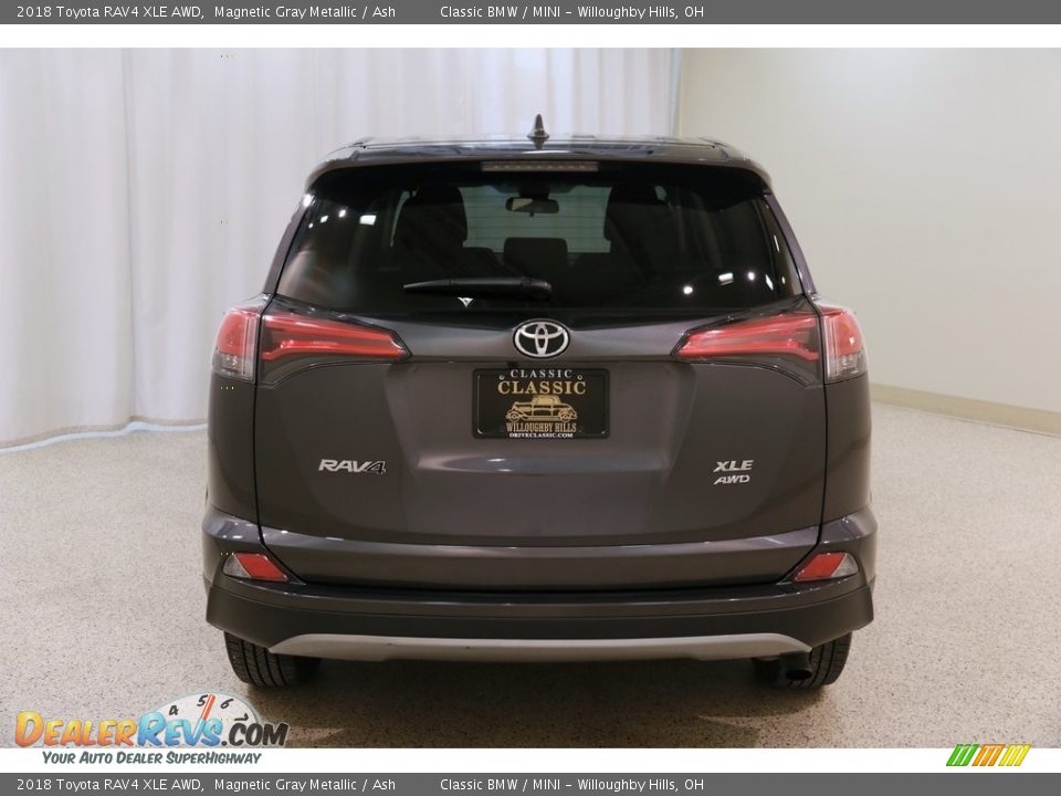 2018 Toyota RAV4 XLE AWD Magnetic Gray Metallic / Ash Photo #18