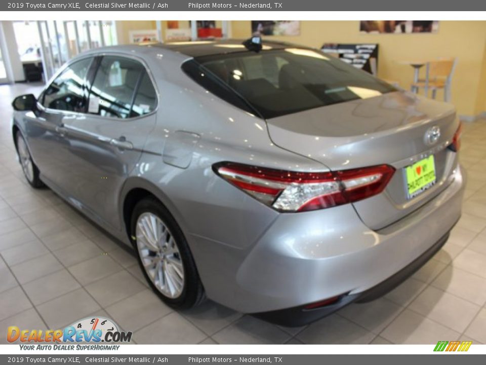 2019 Toyota Camry XLE Celestial Silver Metallic / Ash Photo #5