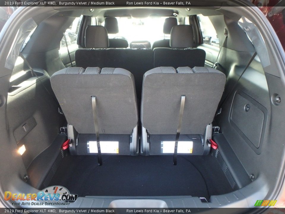 2019 Ford Explorer XLT 4WD Burgundy Velvet / Medium Black Photo #4