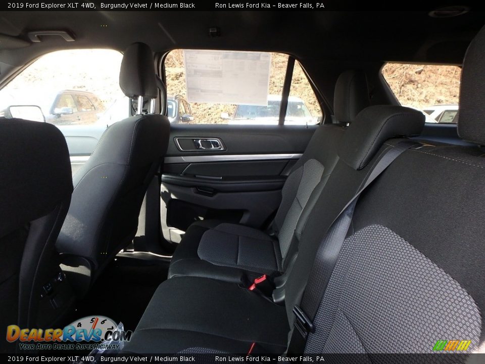 2019 Ford Explorer XLT 4WD Burgundy Velvet / Medium Black Photo #12