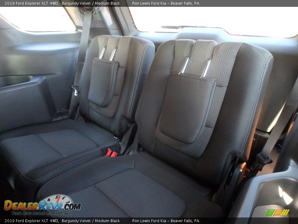 2019 Ford Explorer XLT 4WD Burgundy Velvet / Medium Black Photo #13