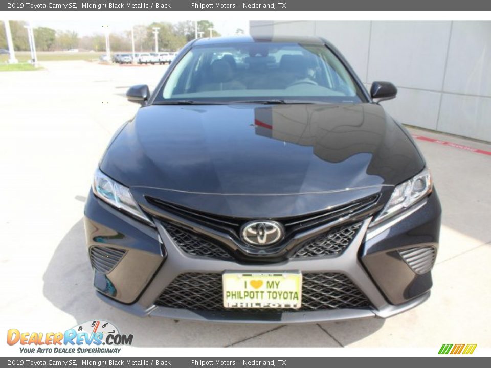 2019 Toyota Camry SE Midnight Black Metallic / Black Photo #3