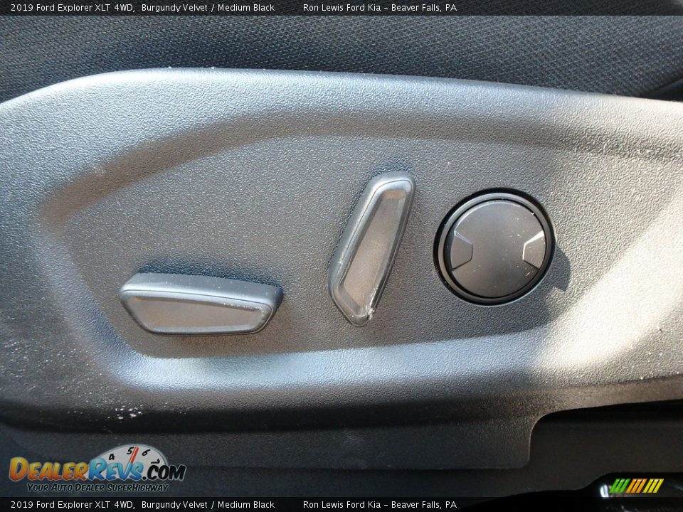 2019 Ford Explorer XLT 4WD Burgundy Velvet / Medium Black Photo #16