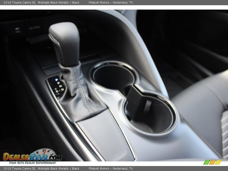 2019 Toyota Camry SE Midnight Black Metallic / Black Photo #15