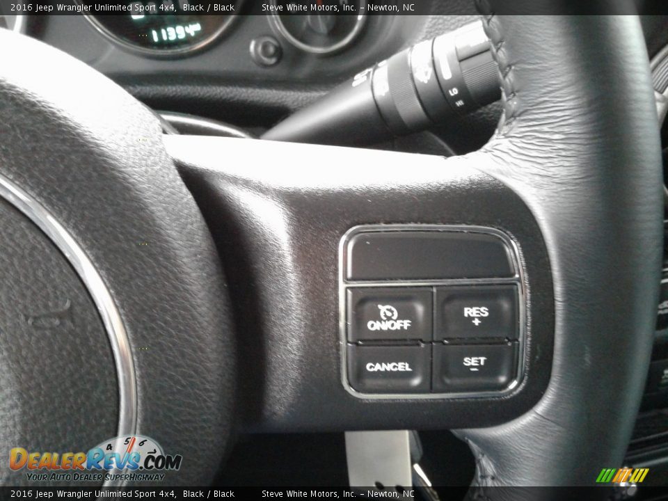 2016 Jeep Wrangler Unlimited Sport 4x4 Black / Black Photo #18