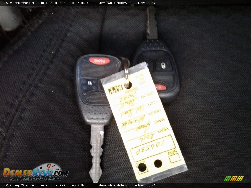 2016 Jeep Wrangler Unlimited Sport 4x4 Black / Black Photo #26