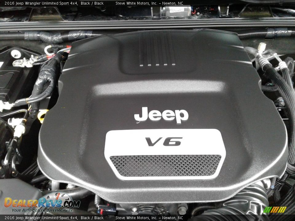 2016 Jeep Wrangler Unlimited Sport 4x4 Black / Black Photo #27