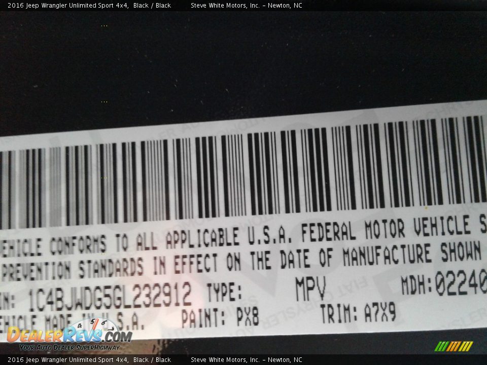 2016 Jeep Wrangler Unlimited Sport 4x4 Black / Black Photo #28