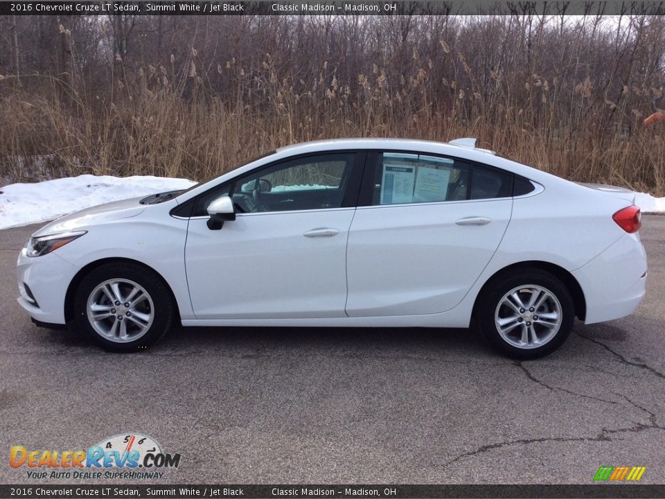 2016 Chevrolet Cruze LT Sedan Summit White / Jet Black Photo #3