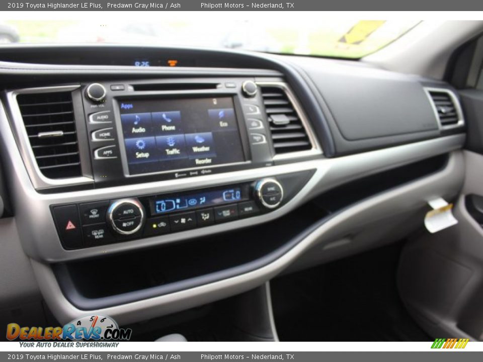 2019 Toyota Highlander LE Plus Predawn Gray Mica / Ash Photo #13