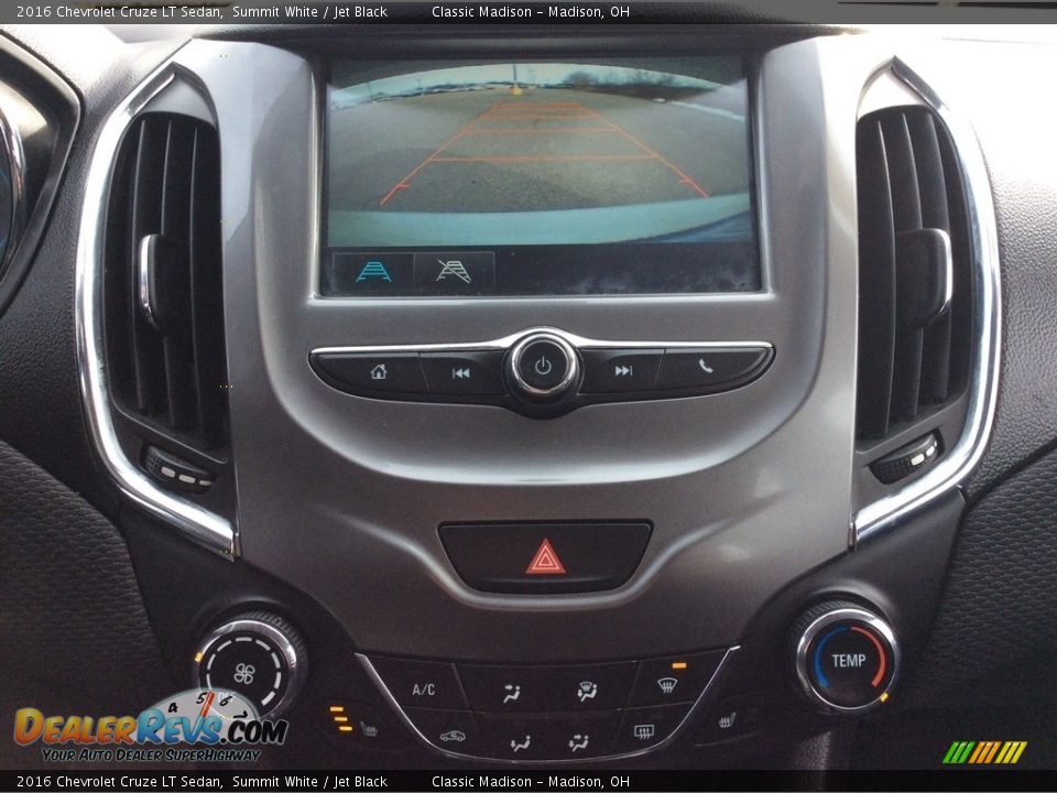2016 Chevrolet Cruze LT Sedan Summit White / Jet Black Photo #19