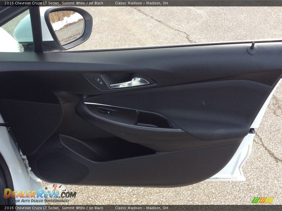 2016 Chevrolet Cruze LT Sedan Summit White / Jet Black Photo #20