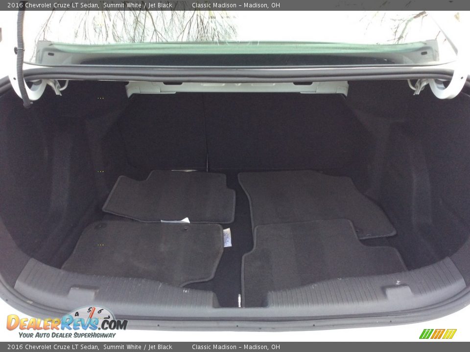 2016 Chevrolet Cruze LT Sedan Summit White / Jet Black Photo #26