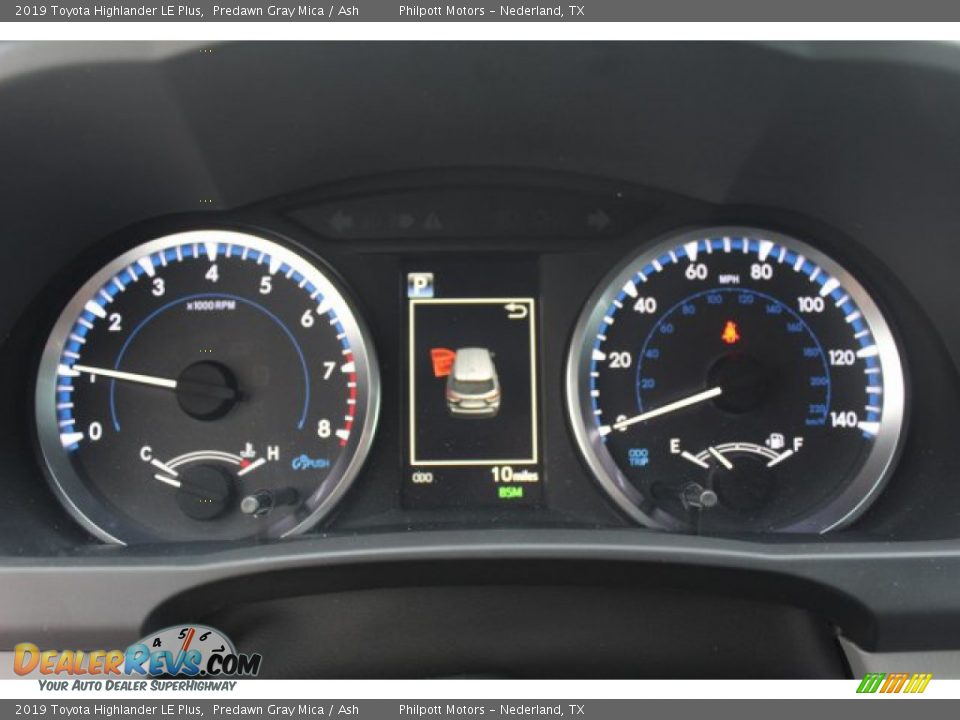 2019 Toyota Highlander LE Plus Predawn Gray Mica / Ash Photo #32
