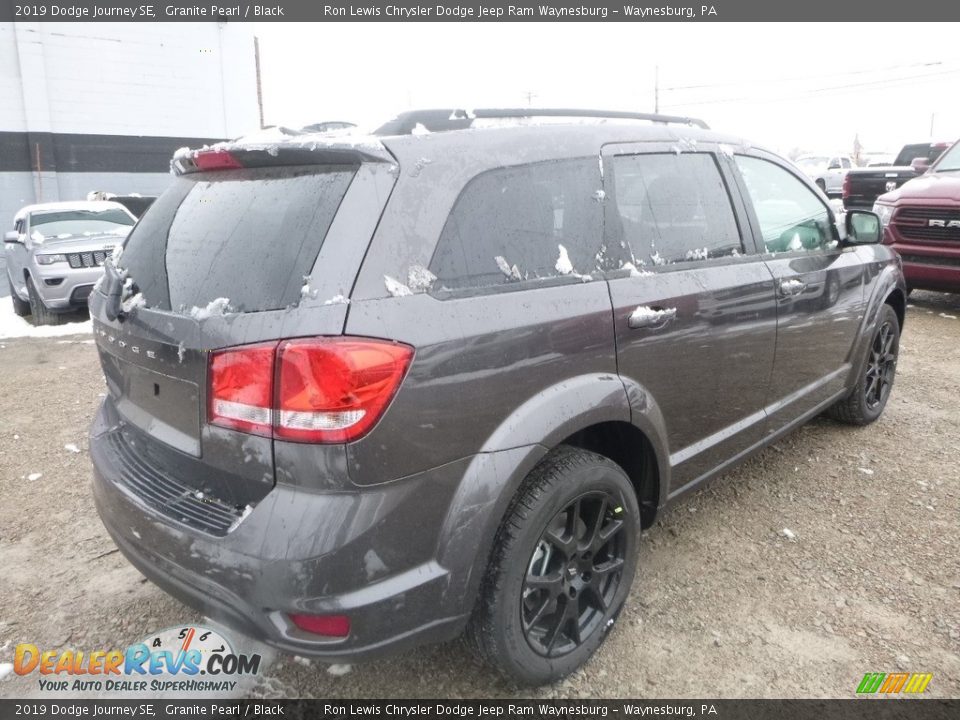 2019 Dodge Journey SE Granite Pearl / Black Photo #5