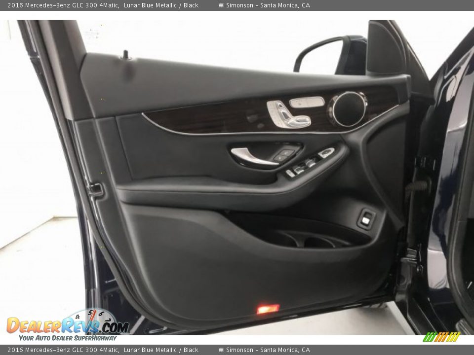 2016 Mercedes-Benz GLC 300 4Matic Lunar Blue Metallic / Black Photo #26