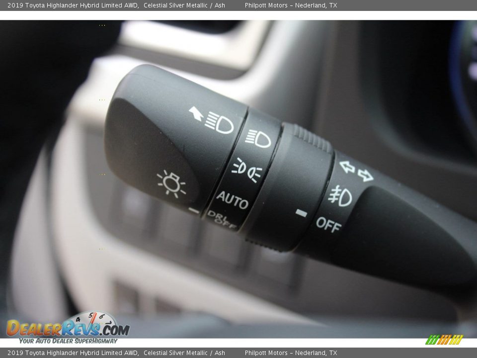 2019 Toyota Highlander Hybrid Limited AWD Celestial Silver Metallic / Ash Photo #27
