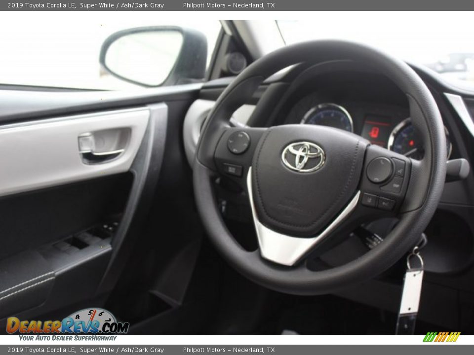 2019 Toyota Corolla LE Super White / Ash/Dark Gray Photo #25