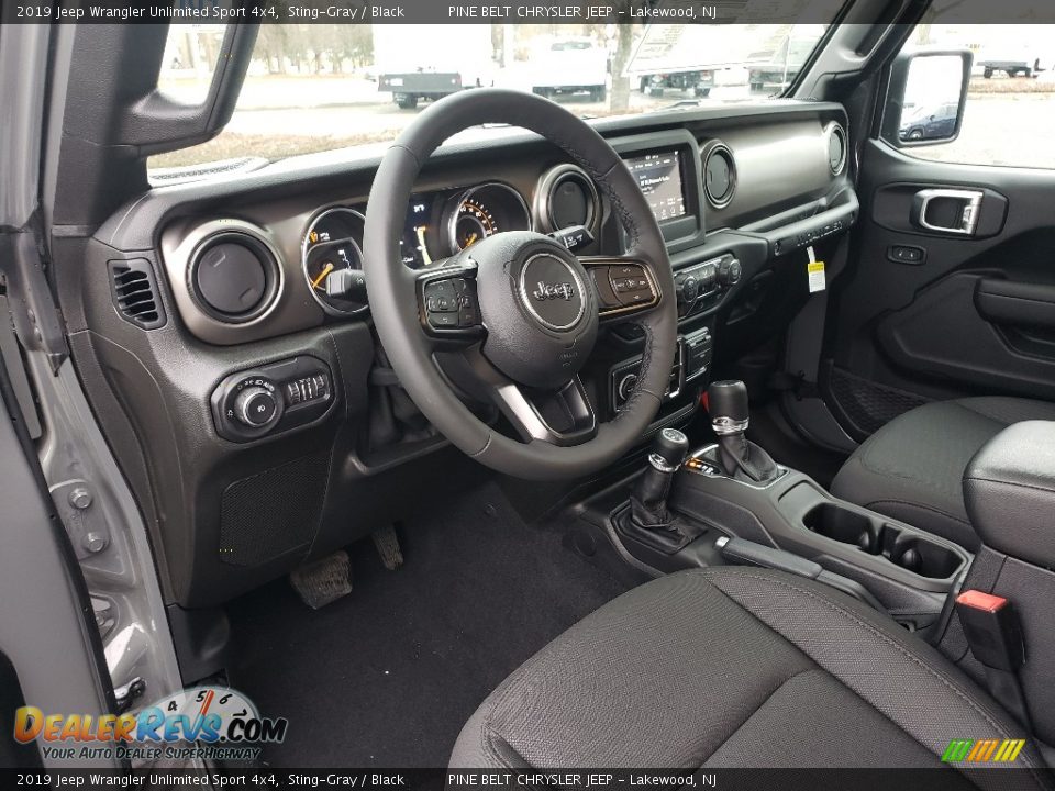 2019 Jeep Wrangler Unlimited Sport 4x4 Sting-Gray / Black Photo #7