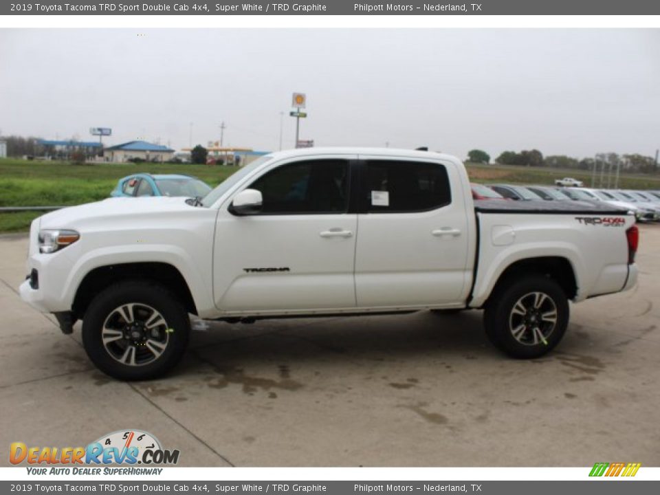 2019 Toyota Tacoma TRD Sport Double Cab 4x4 Super White / TRD Graphite Photo #5