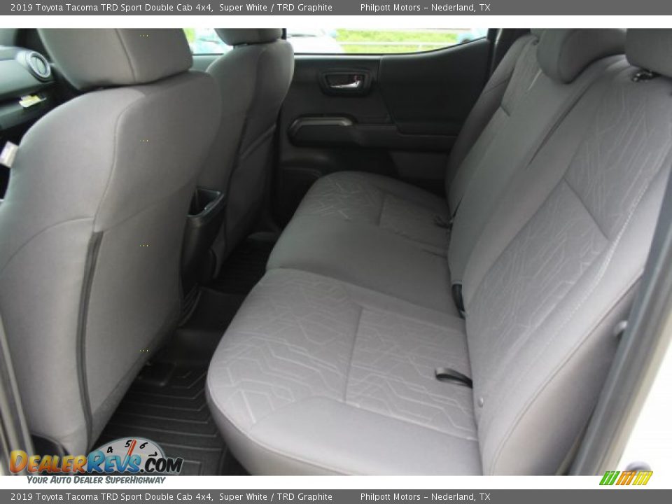 2019 Toyota Tacoma TRD Sport Double Cab 4x4 Super White / TRD Graphite Photo #24
