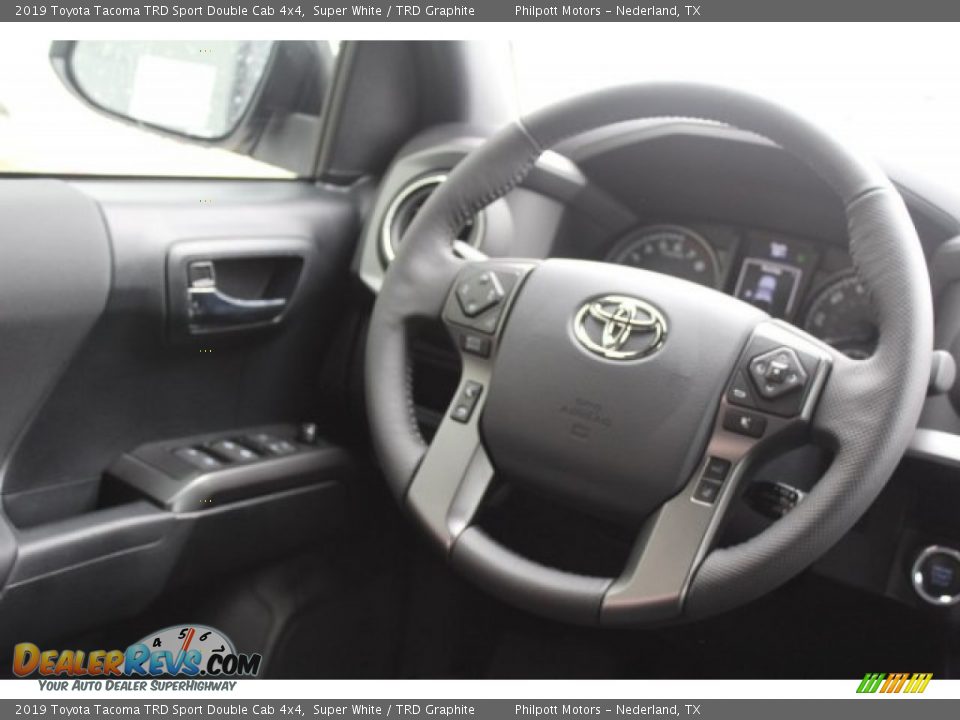 2019 Toyota Tacoma TRD Sport Double Cab 4x4 Super White / TRD Graphite Photo #26