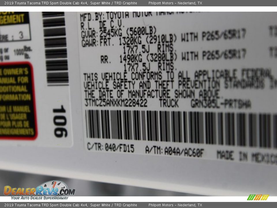 2019 Toyota Tacoma TRD Sport Double Cab 4x4 Super White / TRD Graphite Photo #31