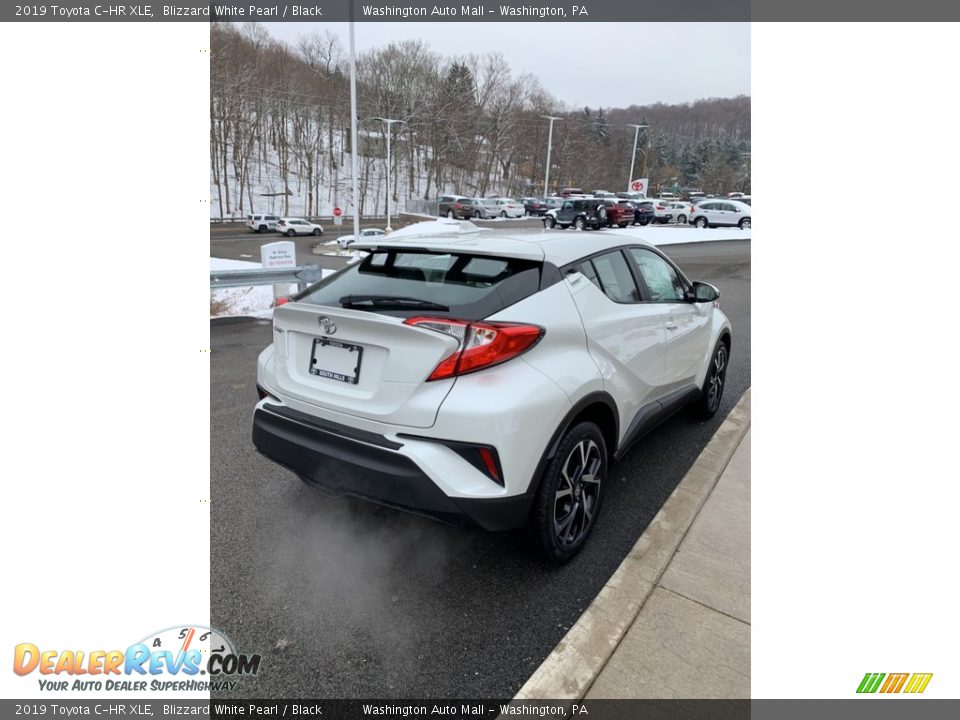2019 Toyota C-HR XLE Blizzard White Pearl / Black Photo #4
