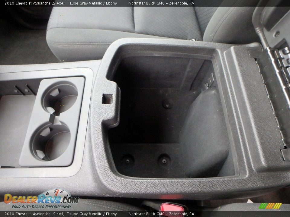2010 Chevrolet Avalanche LS 4x4 Taupe Gray Metallic / Ebony Photo #28