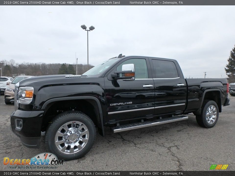 2019 GMC Sierra 2500HD Denali Crew Cab 4WD Onyx Black / Cocoa/Dark Sand Photo #1