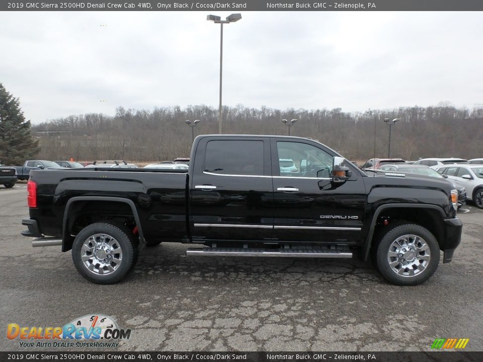 2019 GMC Sierra 2500HD Denali Crew Cab 4WD Onyx Black / Cocoa/Dark Sand Photo #4