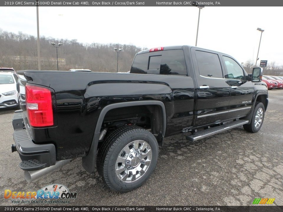 2019 GMC Sierra 2500HD Denali Crew Cab 4WD Onyx Black / Cocoa/Dark Sand Photo #5