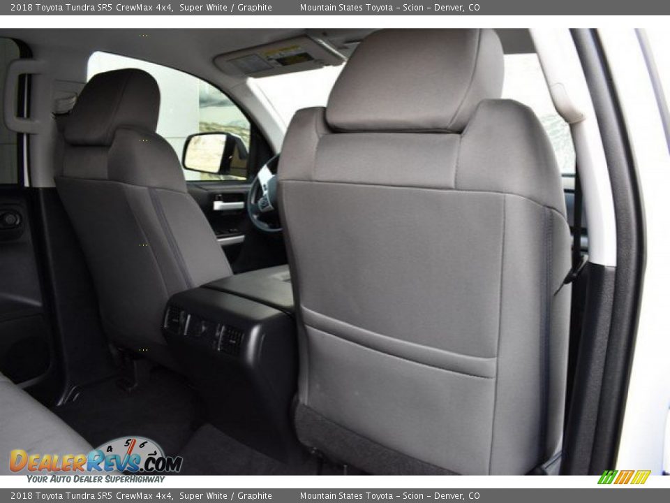 2018 Toyota Tundra SR5 CrewMax 4x4 Super White / Graphite Photo #20
