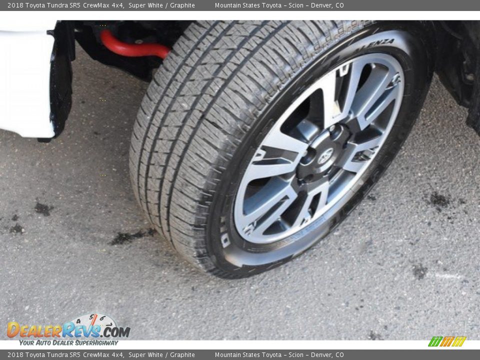 2018 Toyota Tundra SR5 CrewMax 4x4 Super White / Graphite Photo #28