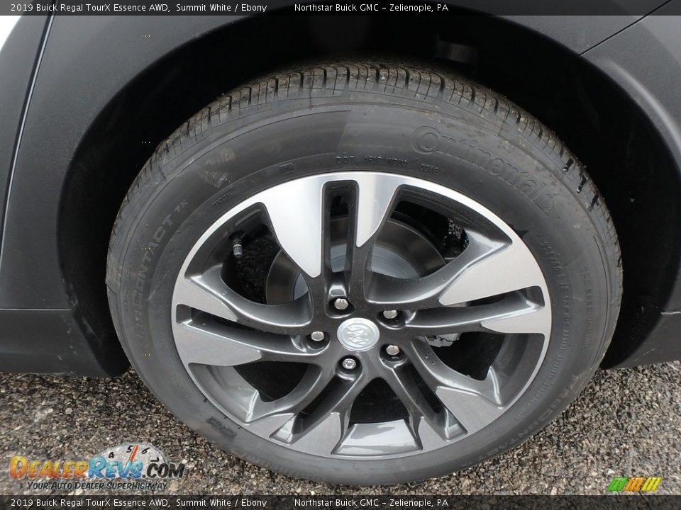 2019 Buick Regal TourX Essence AWD Wheel Photo #10