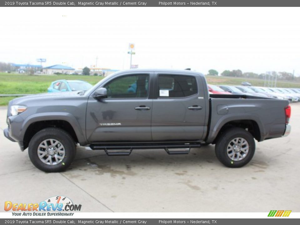 2019 Toyota Tacoma SR5 Double Cab Magnetic Gray Metallic / Cement Gray Photo #5