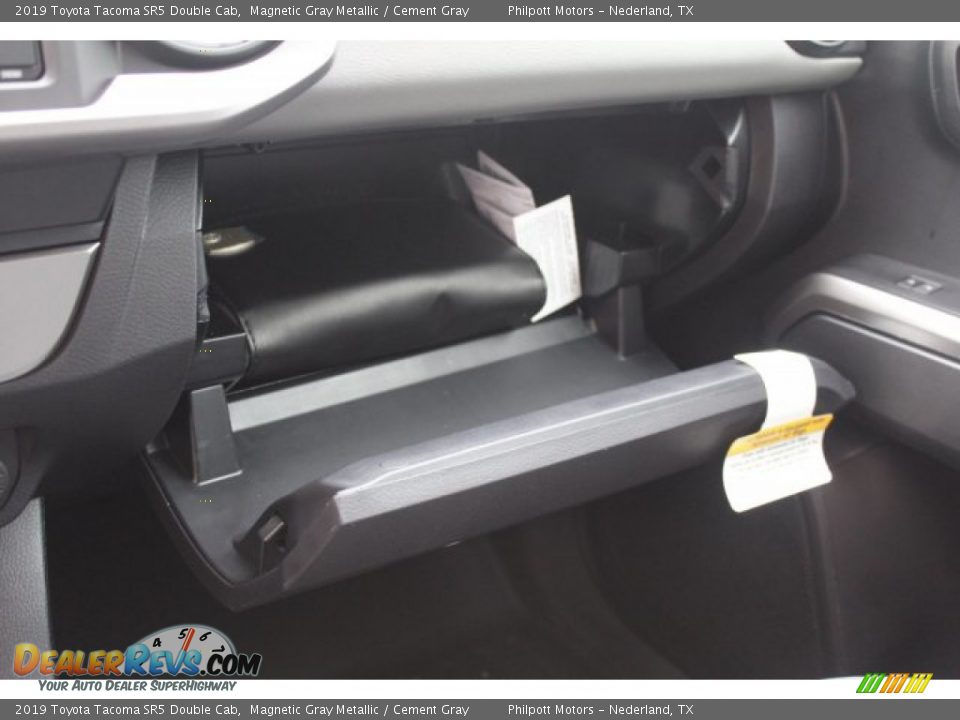 2019 Toyota Tacoma SR5 Double Cab Magnetic Gray Metallic / Cement Gray Photo #17