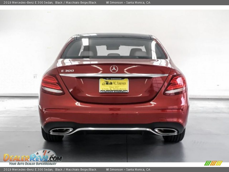 2019 Mercedes-Benz E 300 Sedan Black / Macchiato Beige/Black Photo #3