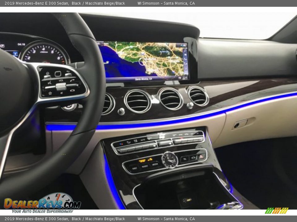 2019 Mercedes-Benz E 300 Sedan Black / Macchiato Beige/Black Photo #5