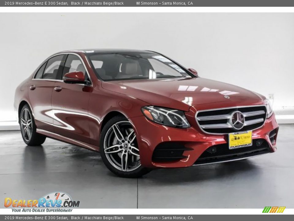 2019 Mercedes-Benz E 300 Sedan Black / Macchiato Beige/Black Photo #10